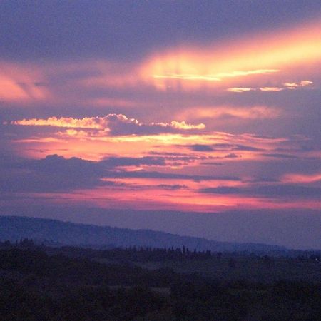 Agriturismo Il Girasole ซานจีมิญญาโน ภายนอก รูปภาพ